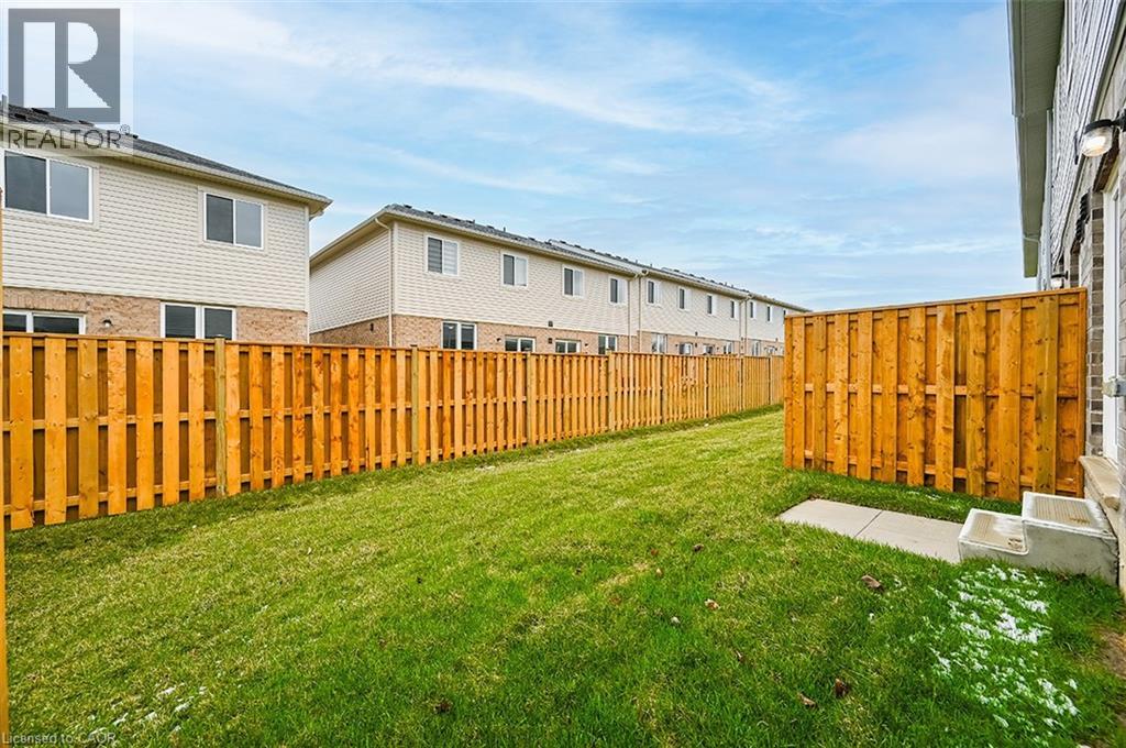 45 Linden Park Lane, Hamilton, Ontario  L9A 1Y1 - Photo 3 - 40803584