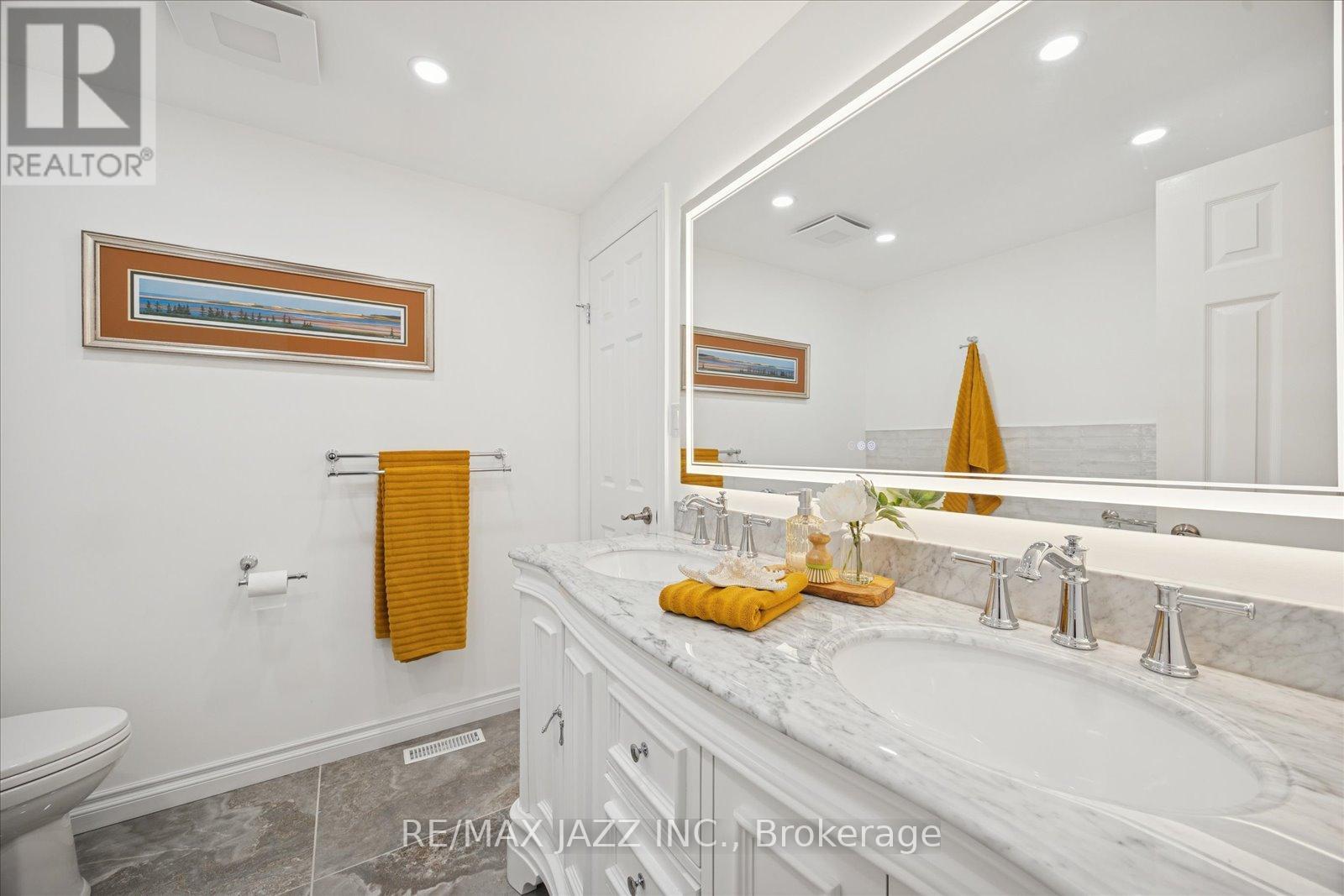 768 Apple Valley Lane, Oshawa, Ontario  L1J 7R4 - Photo 15 - E12767160