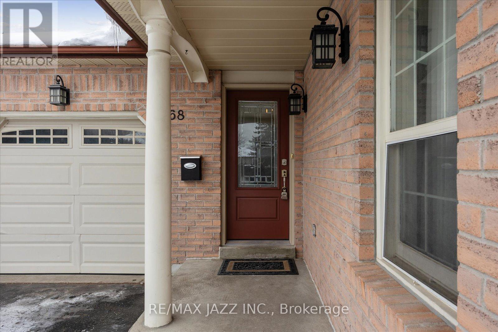 768 Apple Valley Lane, Oshawa, Ontario  L1J 7R4 - Photo 2 - E12767160