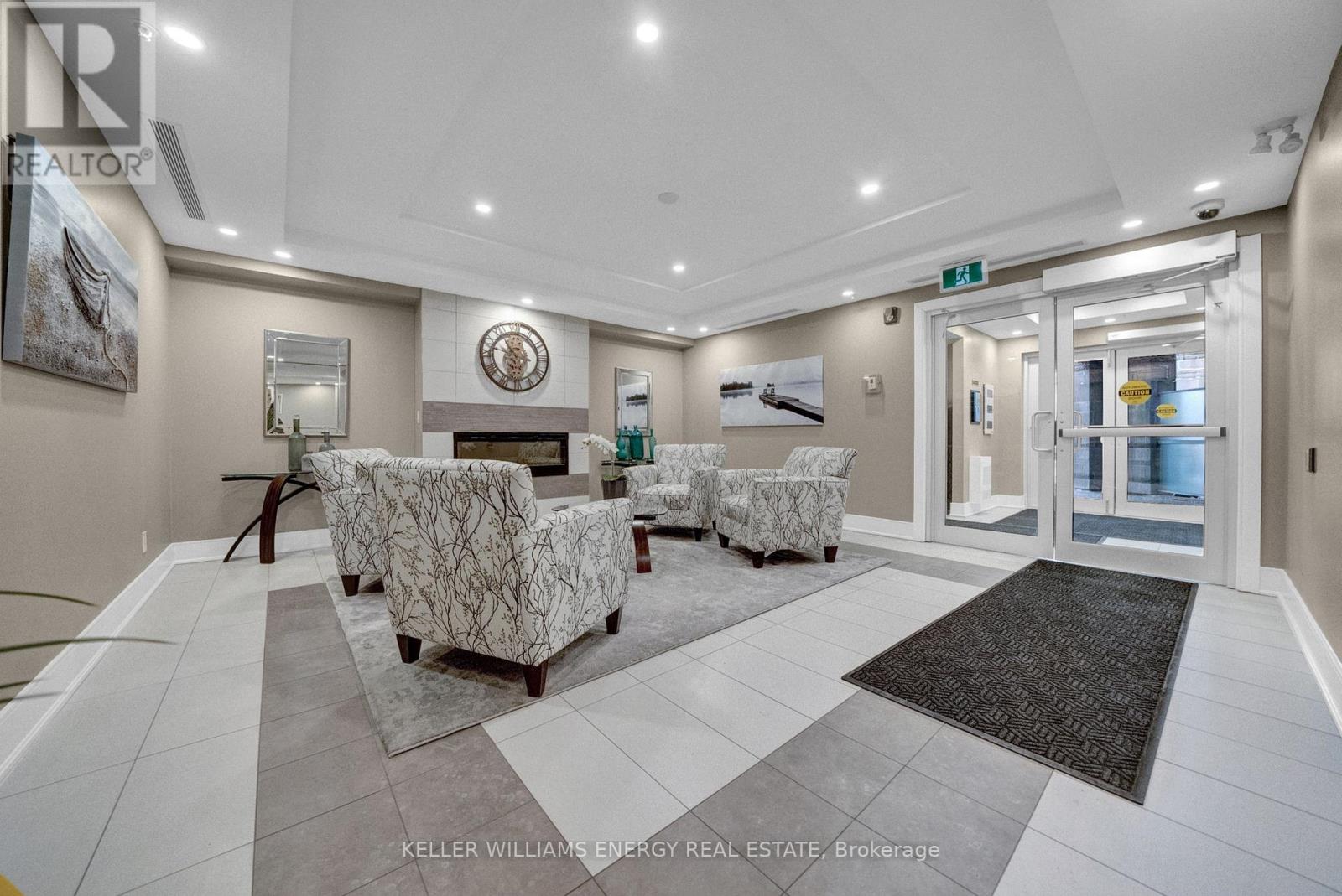 303 - 670 Gordon Street, Whitby, Ontario  L1N 0K9 - Photo 3 - E12767184