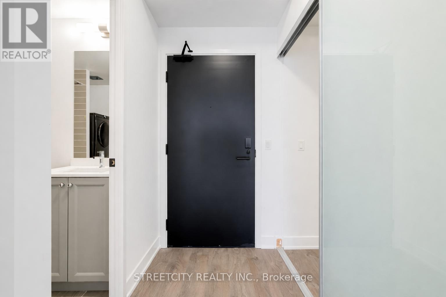 834 - 2343 Khalsa Gate, Oakville, Ontario  L6M 5R6 - Photo 5 - W12767006