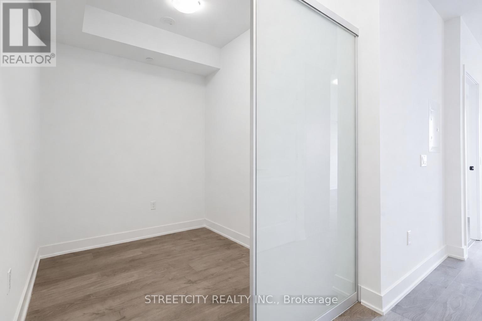 834 - 2343 Khalsa Gate, Oakville, Ontario  L6M 5R6 - Photo 6 - W12767006