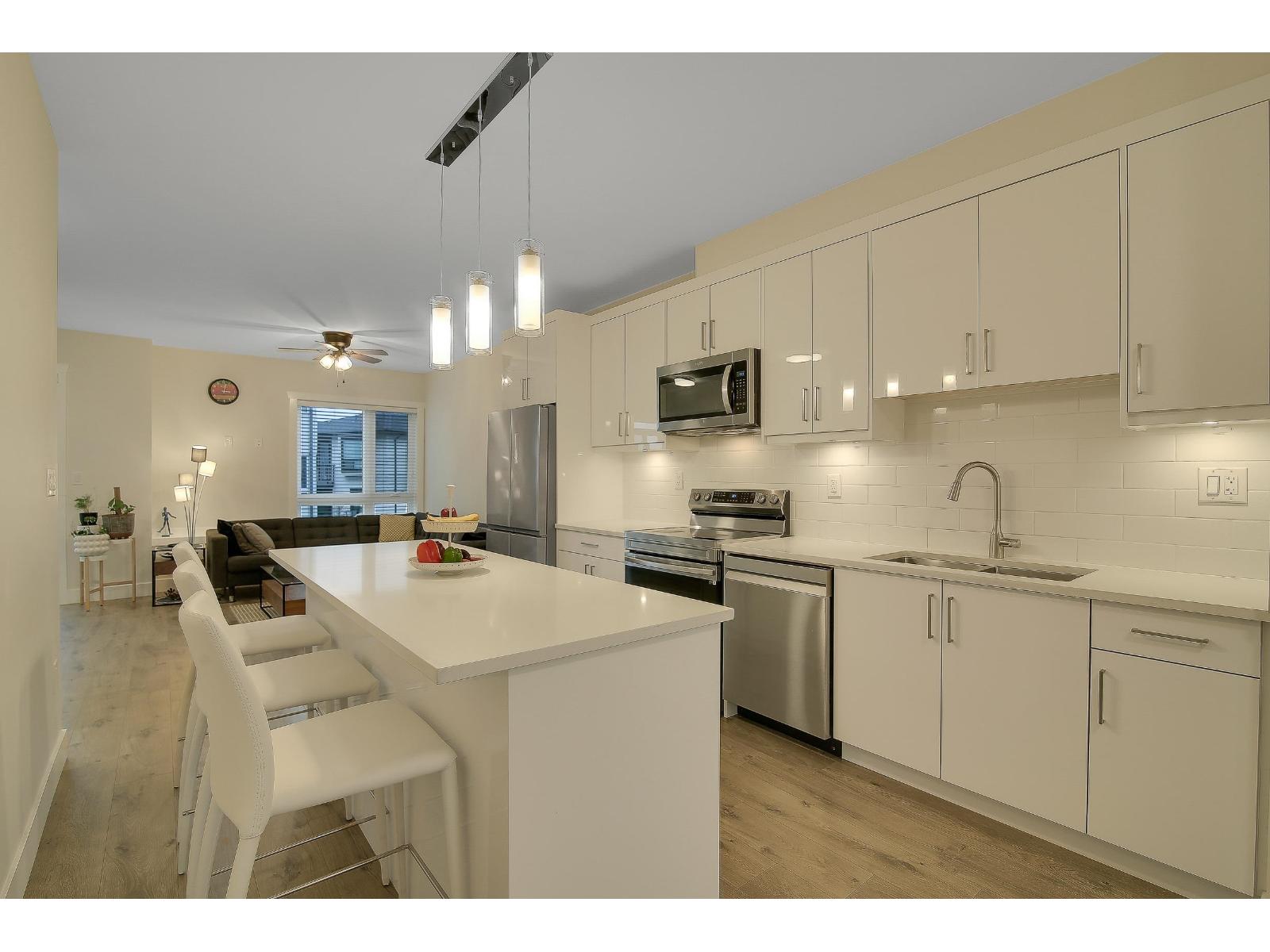 6 3323 Rockhill Place, Abbotsford, British Columbia  V2T 0J9 - Photo 5 - R3085861