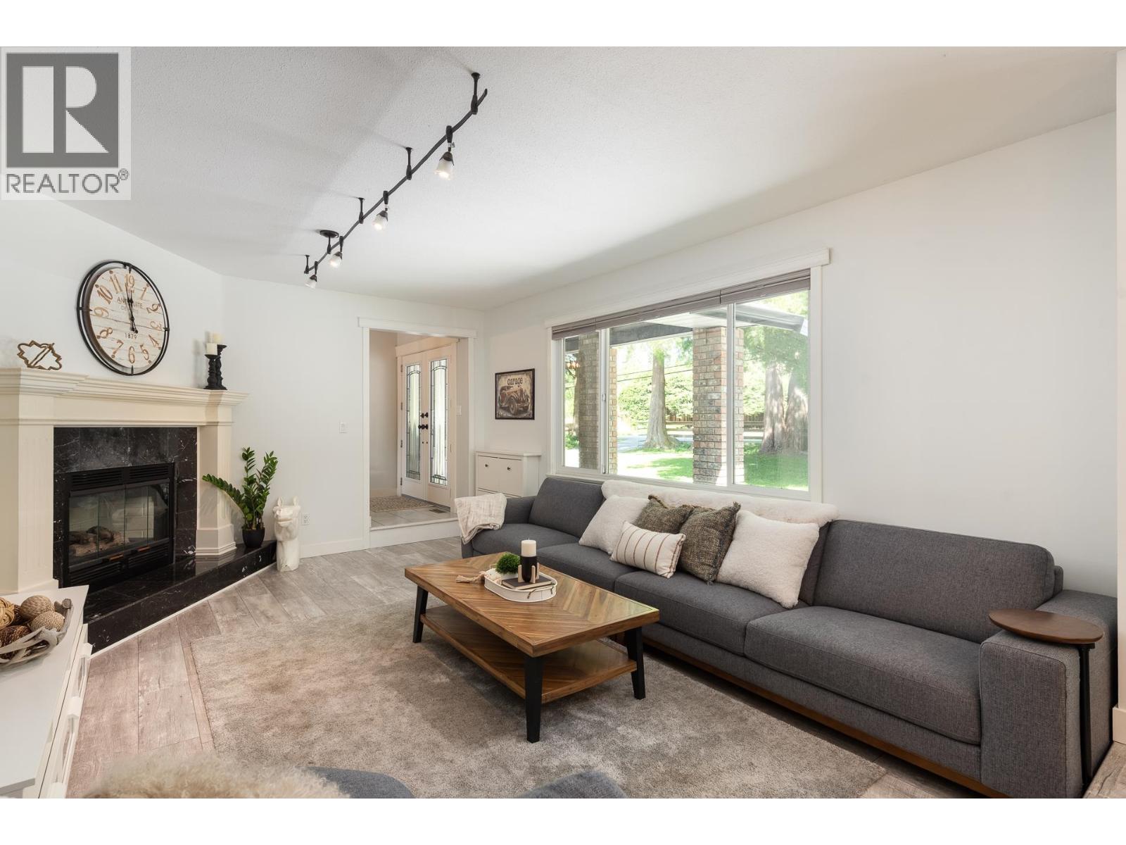 27454 110 Avenue, Maple Ridge, British Columbia  V2W 1P5 - Photo 8 - R3086976