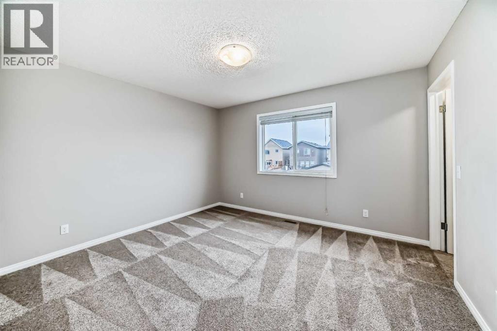 16 Fireside Way, Cochrane, Alberta  t4c 0r1 - Photo 12 - A2271896