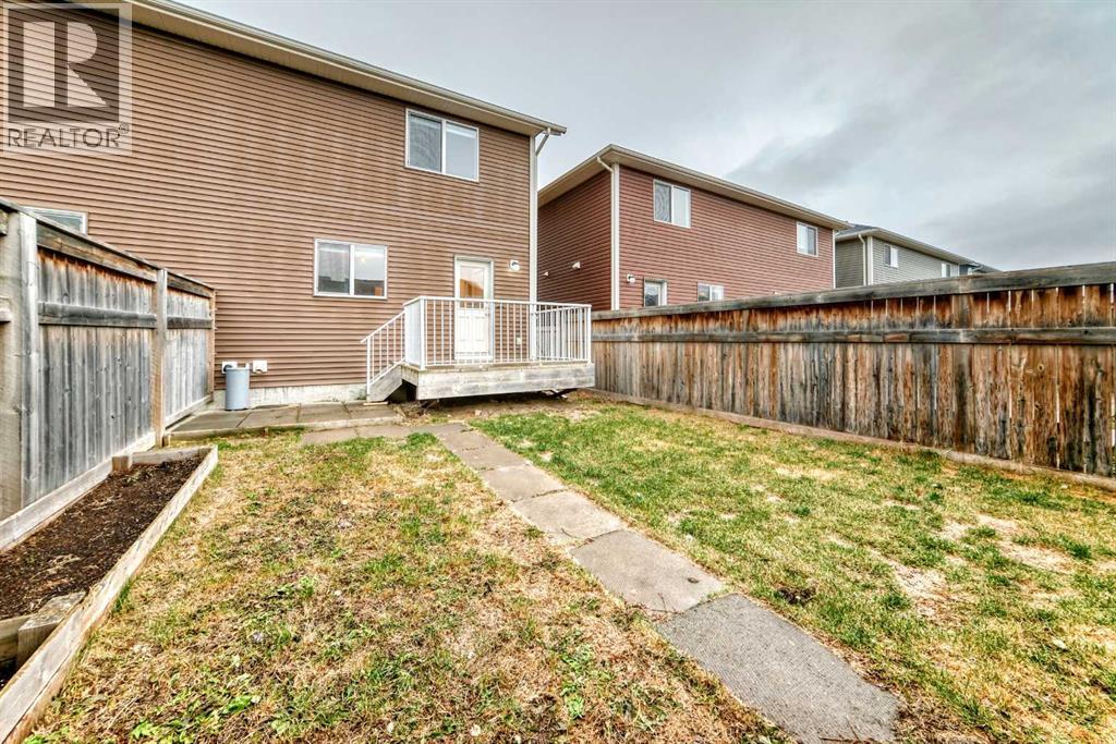 16 Fireside Way, Cochrane, Alberta  t4c 0r1 - Photo 32 - A2271896