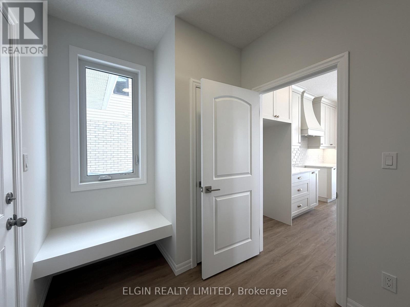 258 Renaissance Drive, St. Thomas, Ontario  N5R 0P9 - Photo 6 - X12767012