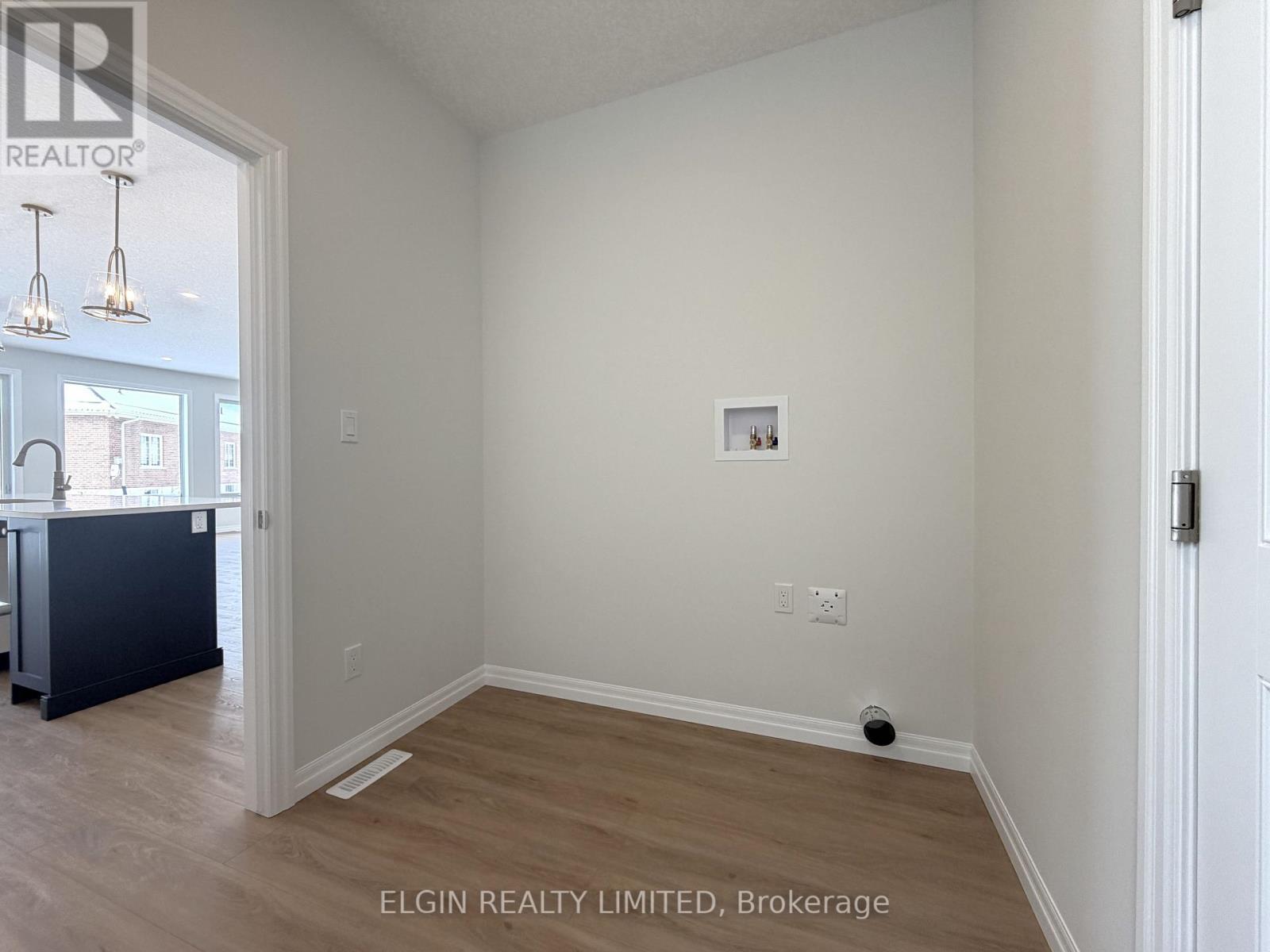 258 Renaissance Drive, St. Thomas, Ontario  N5R 0P9 - Photo 7 - X12767012