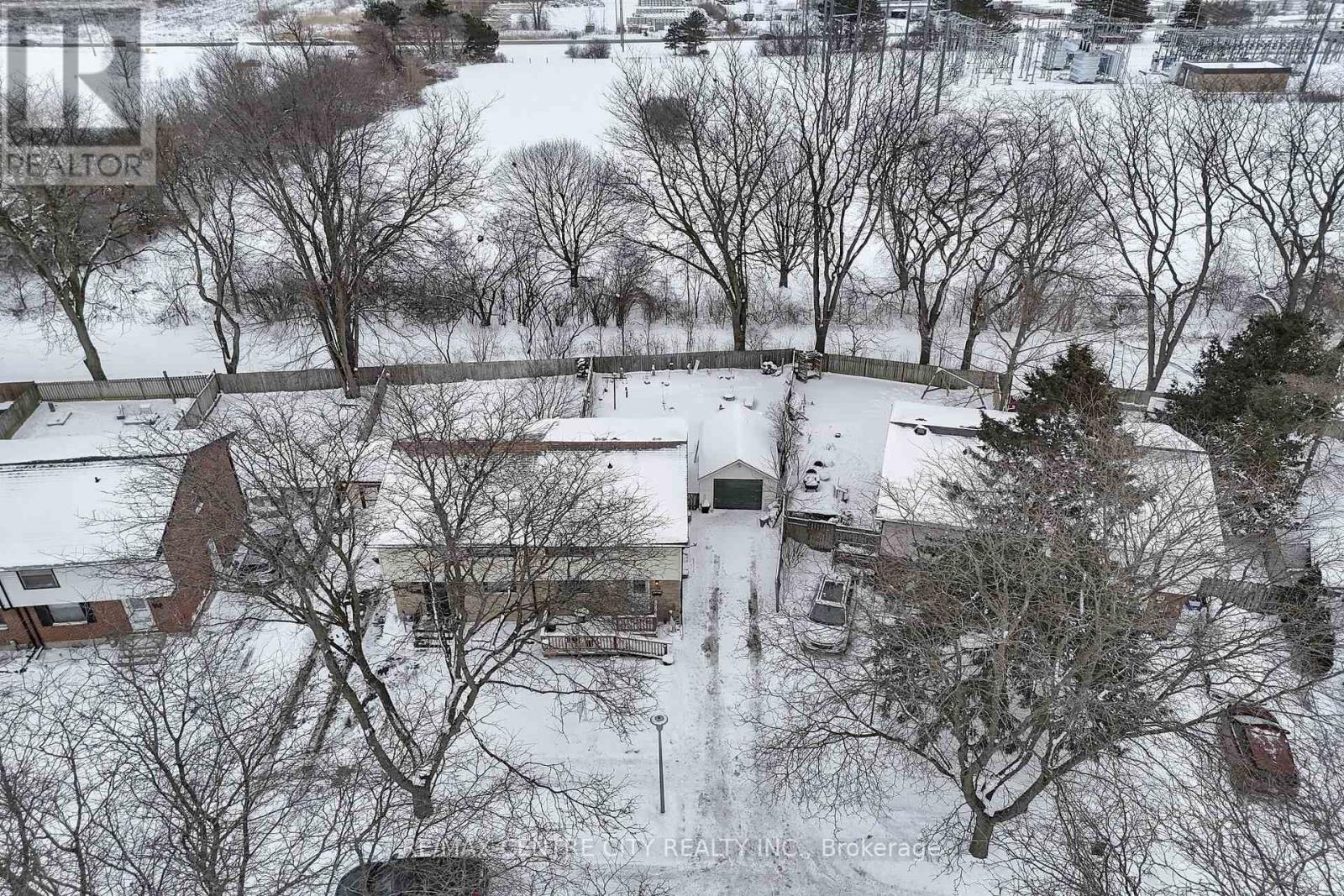 Photo 28 of 33 for 55 Mohegan Crescent