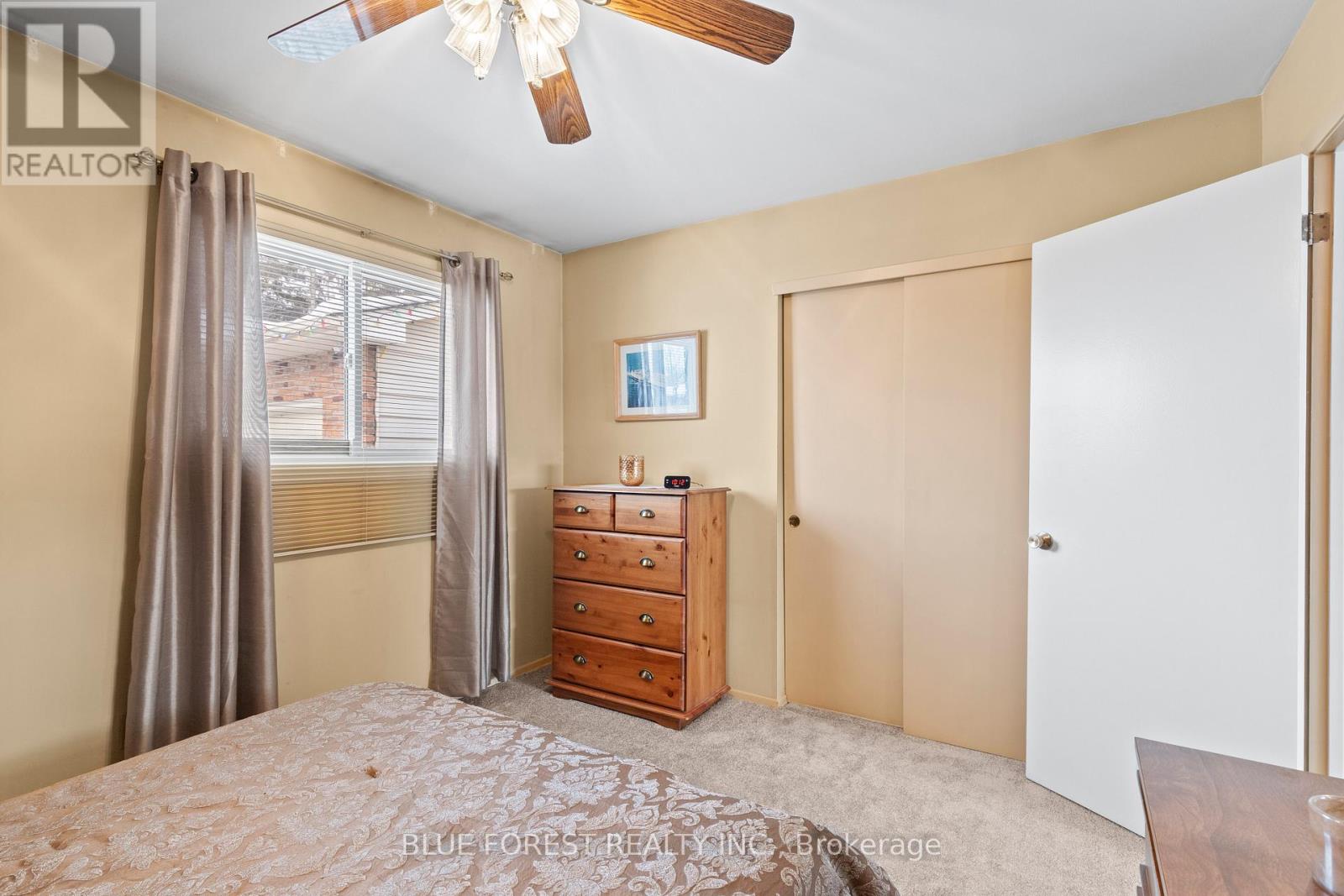 Photo 17 of 42 for 33 Cornell Crescent