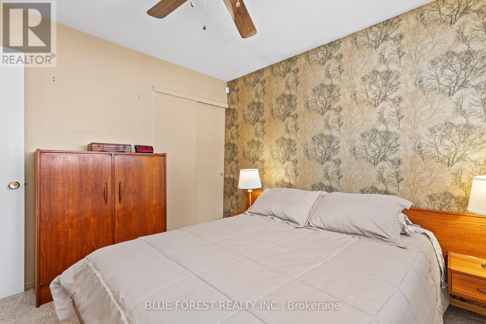 Photo 19 of 42 for 33 Cornell Crescent