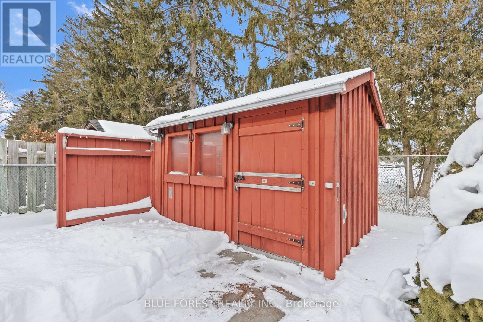 Photo 38 of 42 for 33 Cornell Crescent