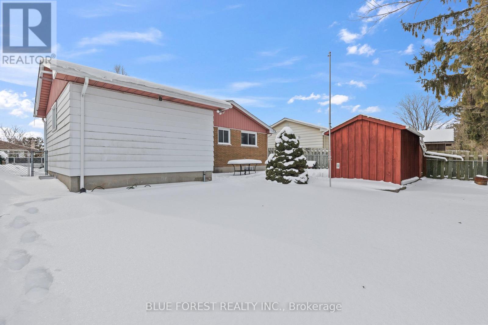 Photo 41 of 42 for 33 Cornell Crescent