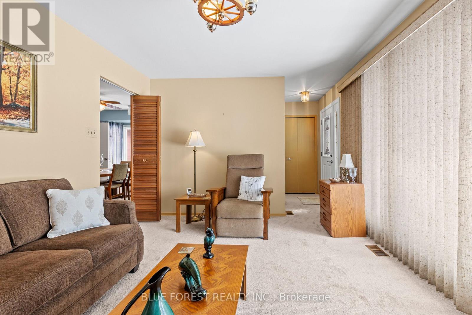 Photo 8 of 42 for 33 Cornell Crescent