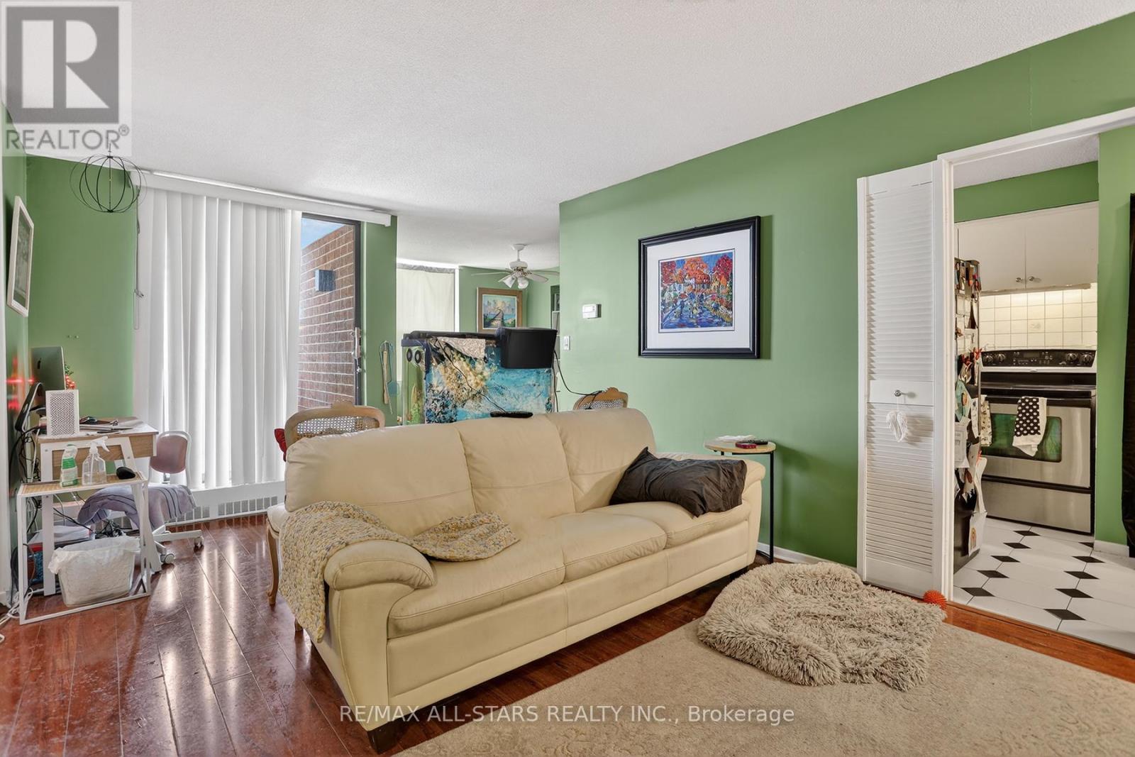 501 - 90 Ling Road, Toronto, Ontario  M1E 4Y3 - Photo 10 - E12754480