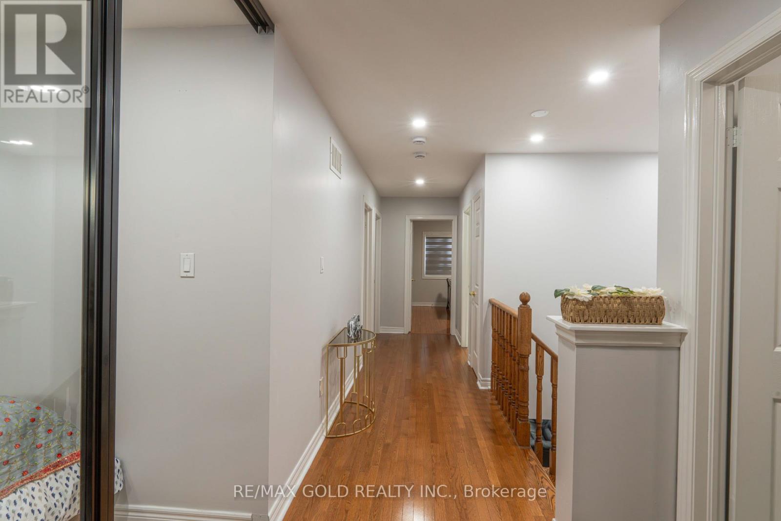 86 Ocean Ridge Drive, Brampton, Ontario  L6R 3L5 - Photo 22 - W12760292