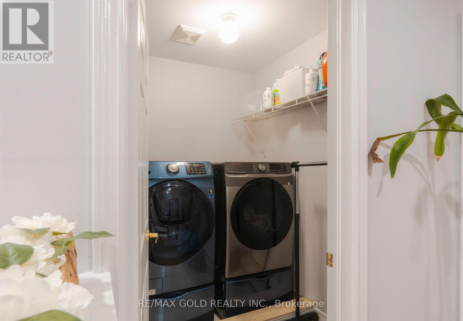 86 Ocean Ridge Drive, Brampton, Ontario  L6R 3L5 - Photo 18 - W12760292