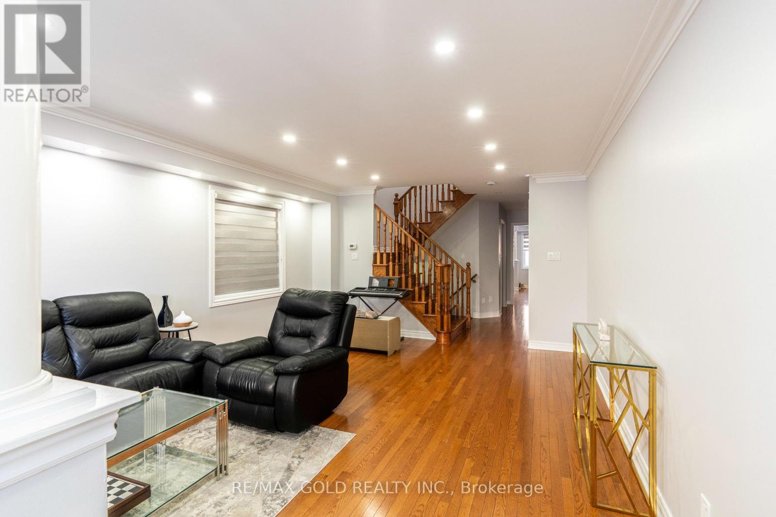 86 Ocean Ridge Drive, Brampton, Ontario  L6R 3L5 - Photo 6 - W12760292