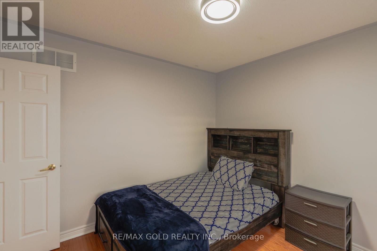 86 Ocean Ridge Drive, Brampton, Ontario  L6R 3L5 - Photo 27 - W12760292