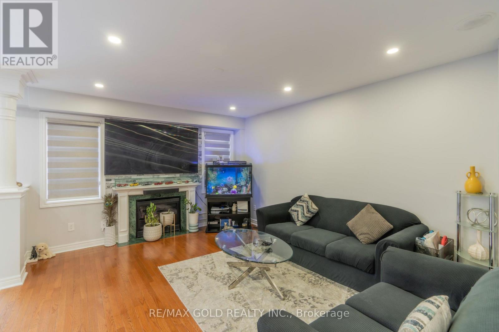 86 Ocean Ridge Drive, Brampton, Ontario  L6R 3L5 - Photo 9 - W12760292