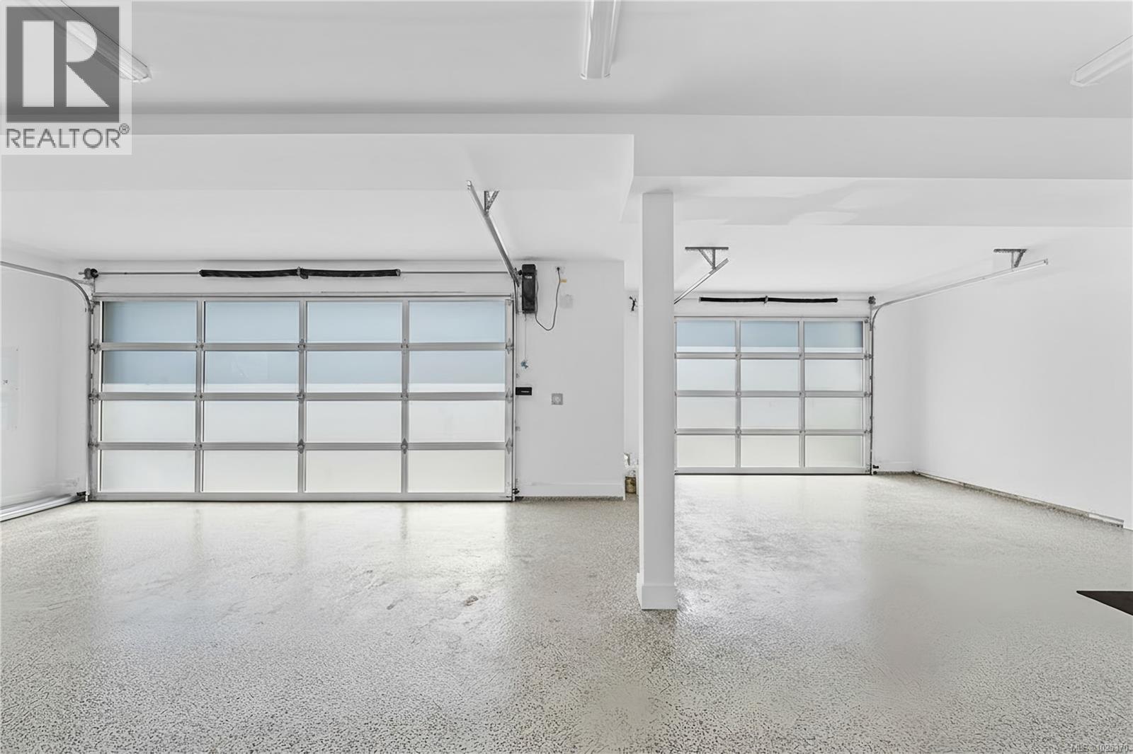 2464 Tryon Rd, North Saanich, British Columbia  V8L 5H8 - Photo 30 - 1025370