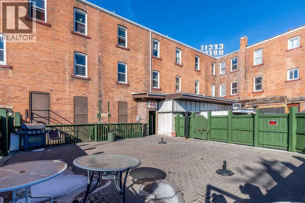 733 4 Street Se, Medicine Hat, Alberta  T1A 0L3 - Photo 7 - A2250124