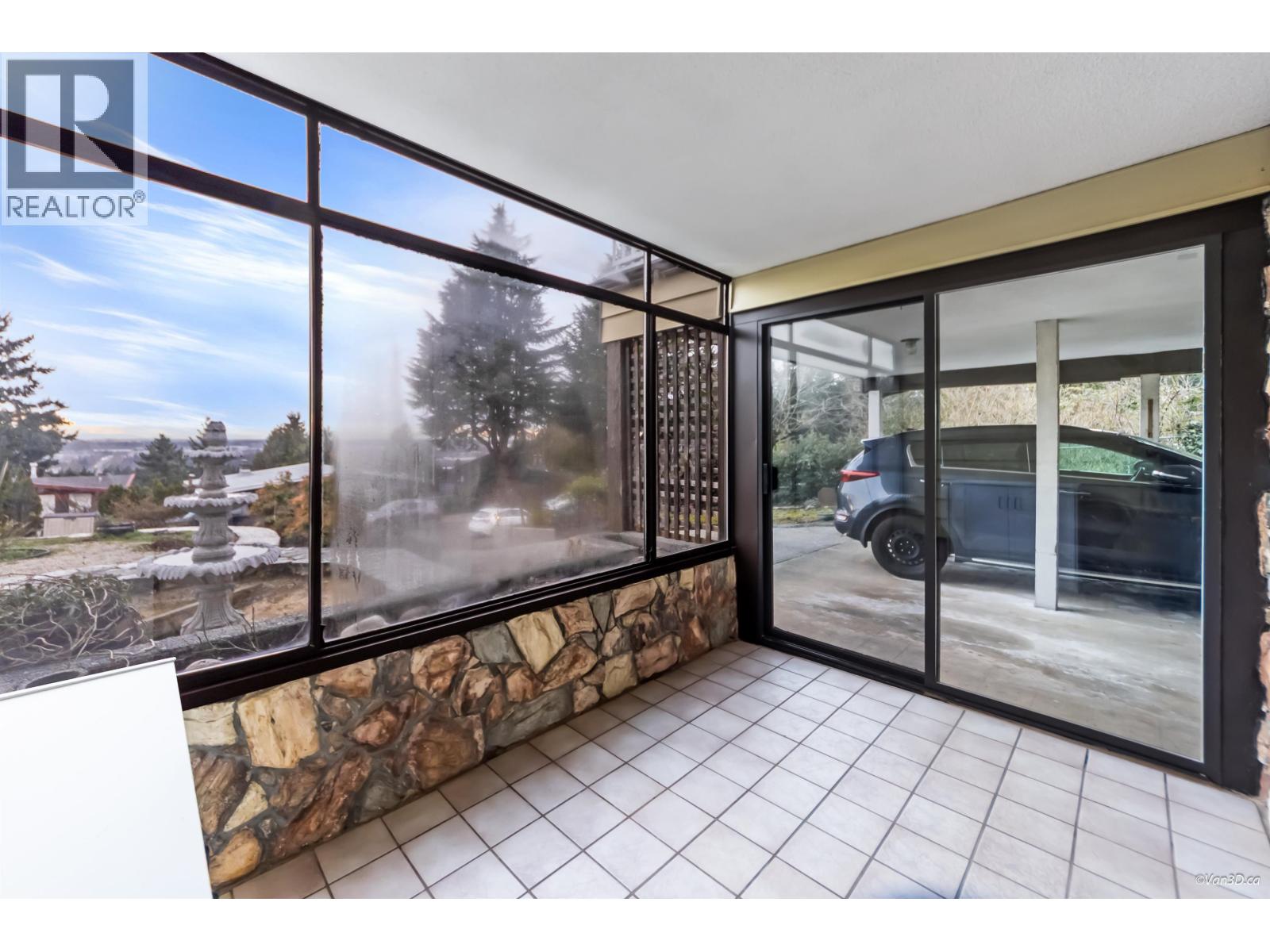 935 London Place, New Westminster, British Columbia  V3M 4Z5 - Photo 33 - R3085037