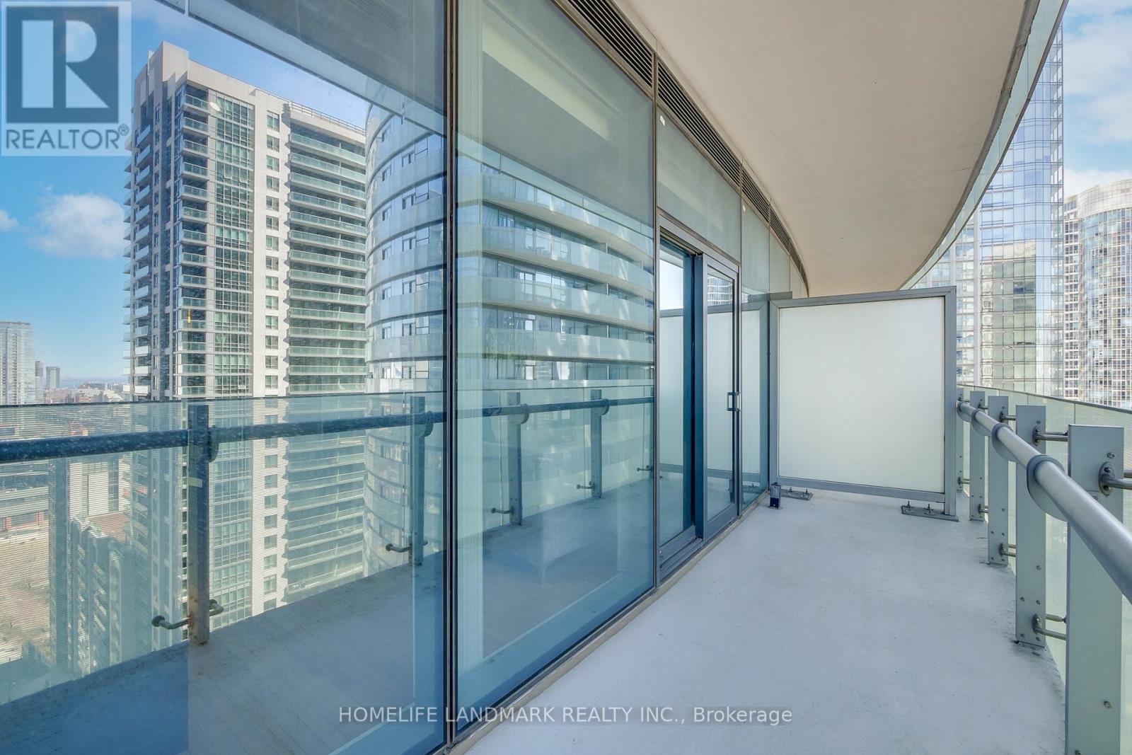 1807 - 14 York Street, Toronto, Ontario  M5J 0A6 - Photo 22 - C12767054