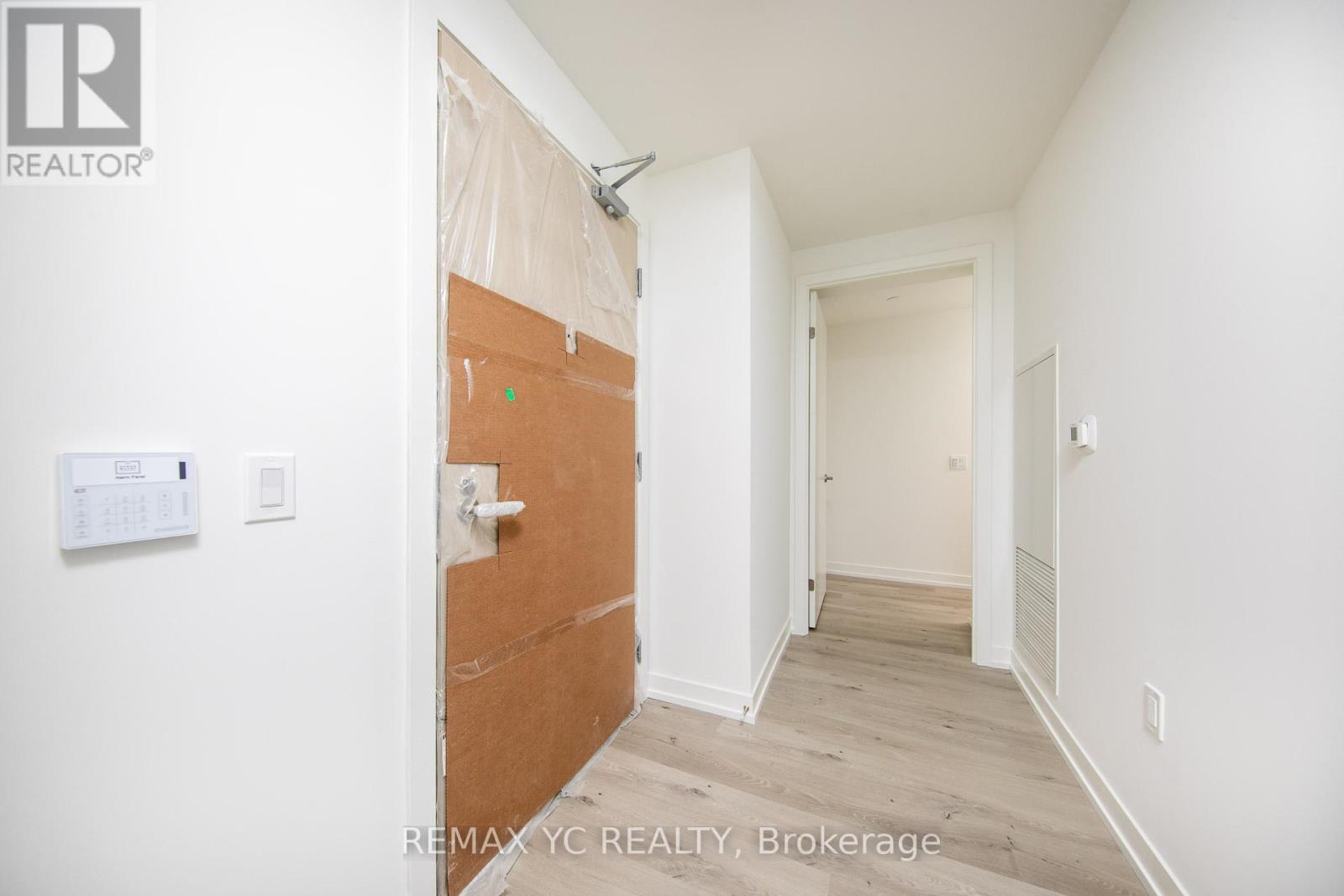 6606 - 138 Downes Street, Toronto, Ontario  M5E 0E4 - Photo 13 - C12767070