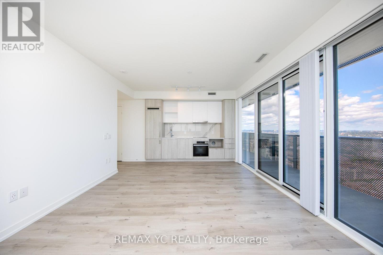 6606 - 138 Downes Street, Toronto, Ontario  M5E 0E4 - Photo 3 - C12767070