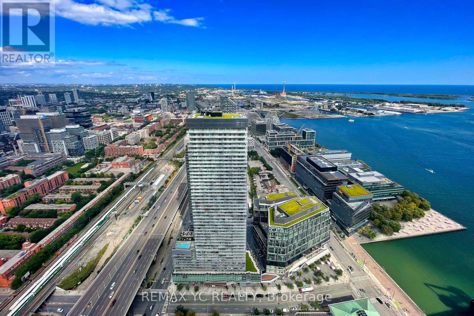 6606 - 138 Downes Street, Toronto, Ontario  M5E 0E4 - Photo 36 - C12767070