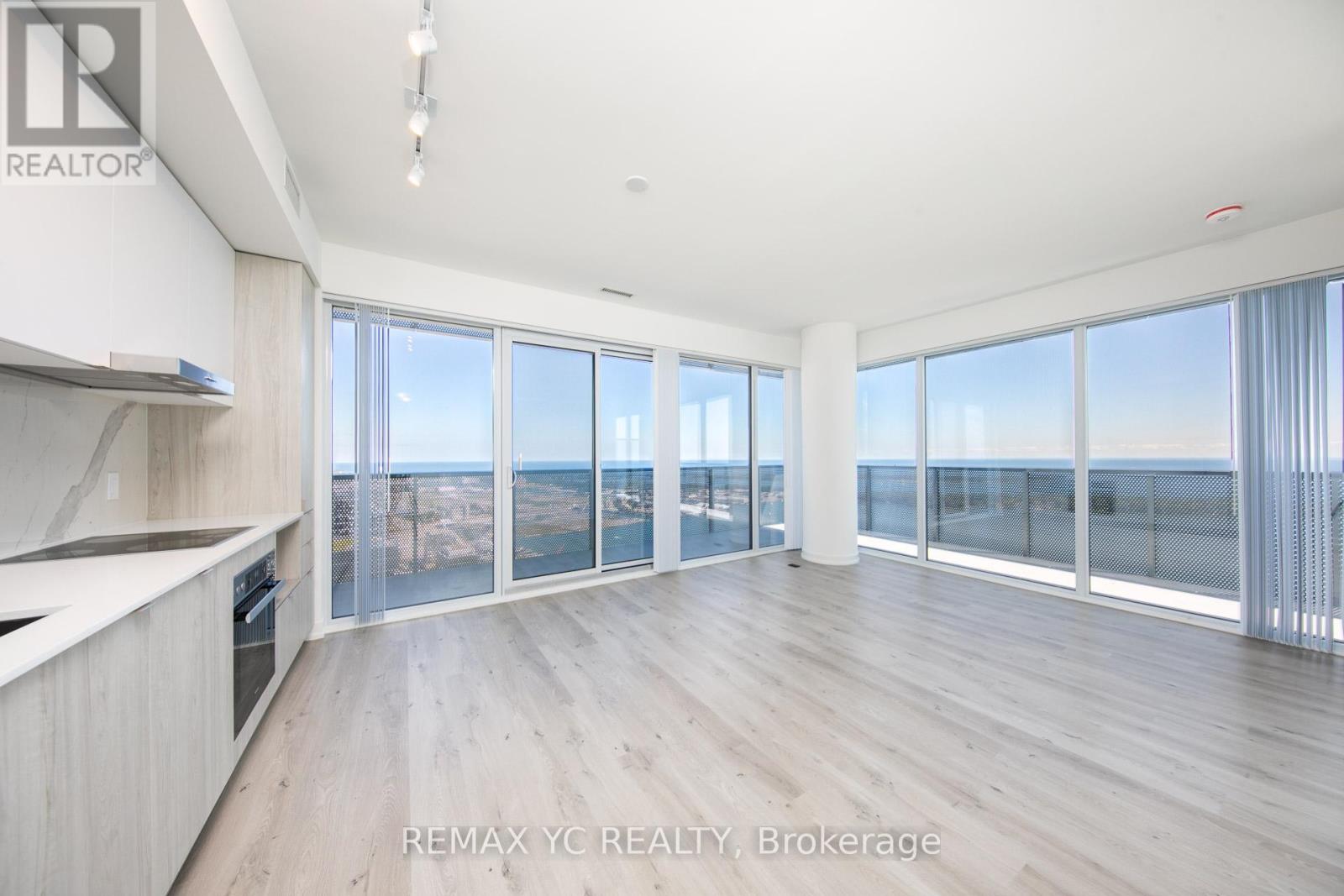 6606 - 138 Downes Street, Toronto, Ontario  M5E 0E4 - Photo 7 - C12767070