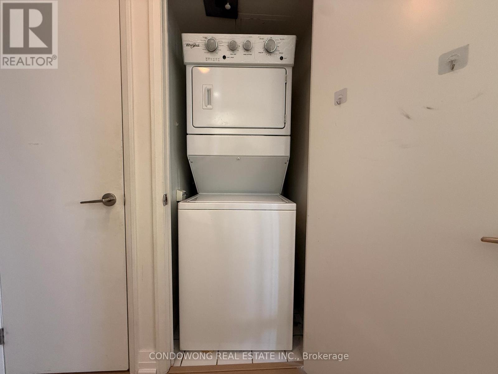 3203 - 21 Carlton Street, Toronto, Ontario  M5B 1L3 - Photo 11 - C12767156