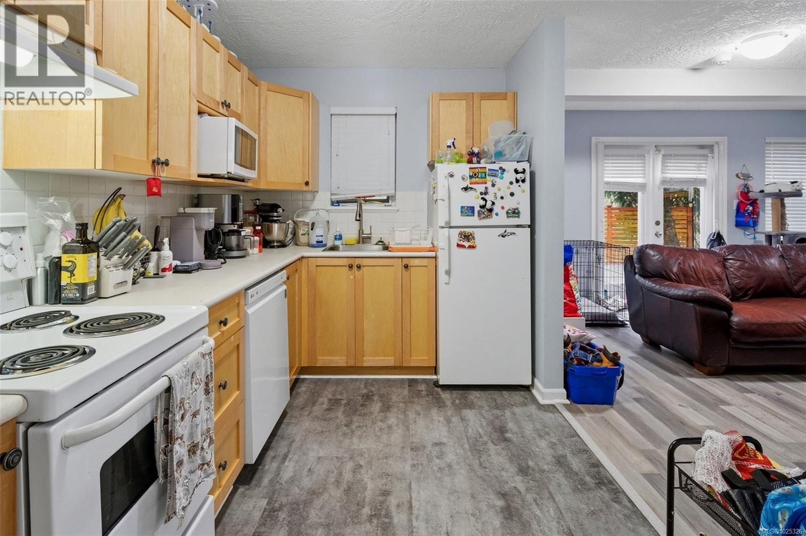 2440 Driftwood Dr, Sooke, British Columbia  V9Z 0Y8 - Photo 49 - 1025326