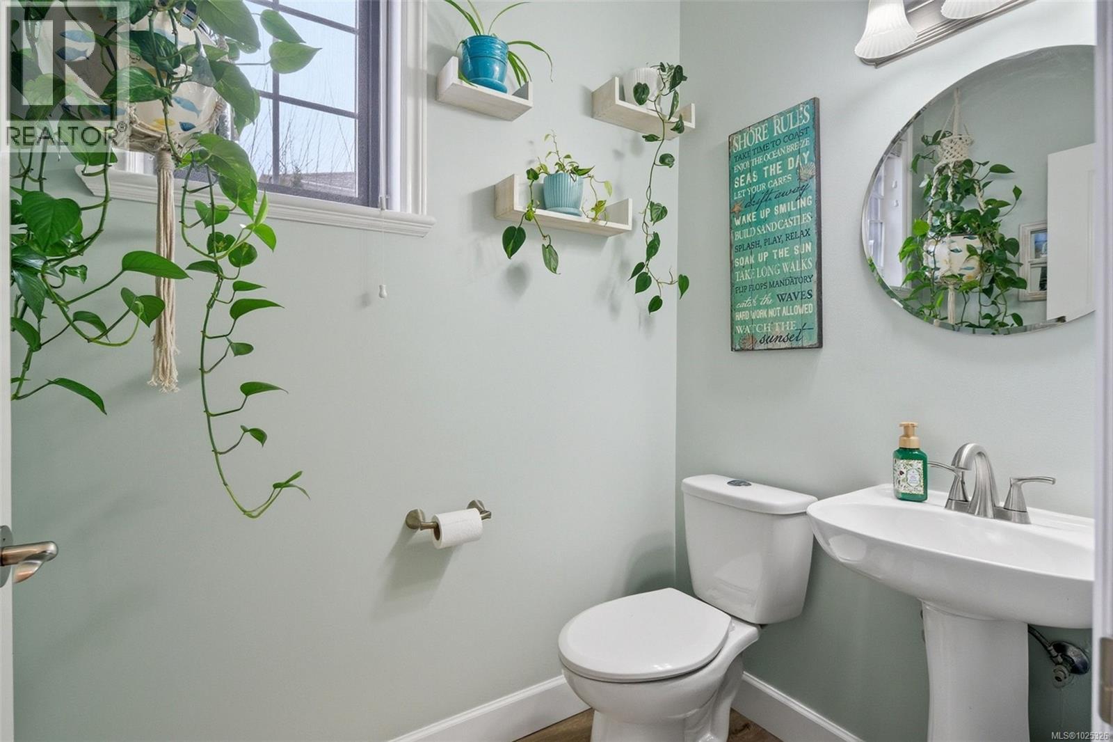 2440 Driftwood Dr, Sooke, British Columbia  V9Z 0Y8 - Photo 32 - 1025326