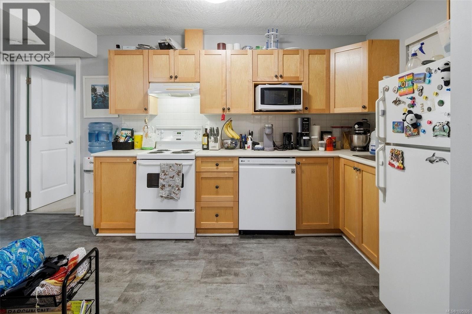 2440 Driftwood Dr, Sooke, British Columbia  V9Z 0Y8 - Photo 48 - 1025326