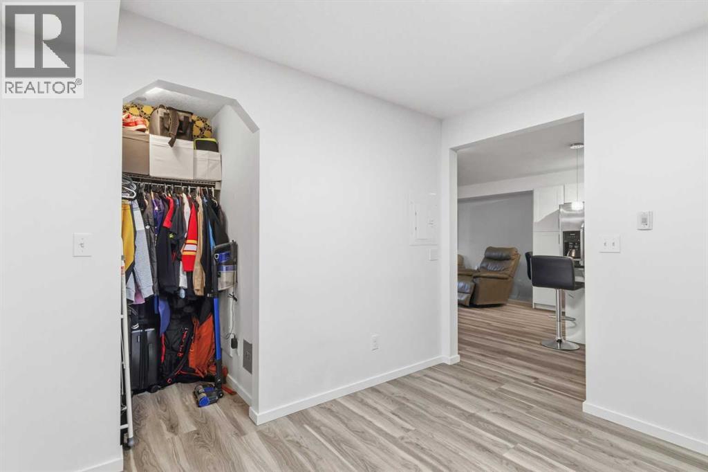 1102, 755 Copperpond Boulevard Se, Calgary, Alberta  T2Z 4R2 - Photo 16 - A2282275