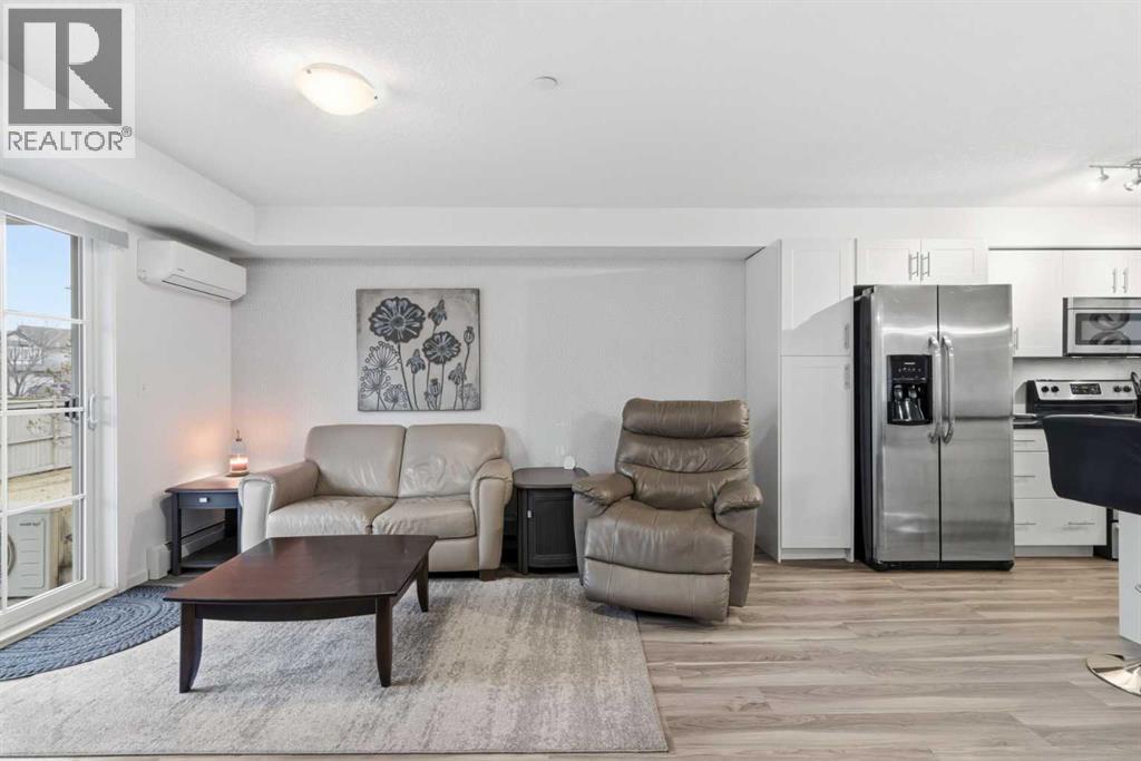 1102, 755 Copperpond Boulevard Se, Calgary, Alberta  T2Z 4R2 - Photo 9 - A2282275