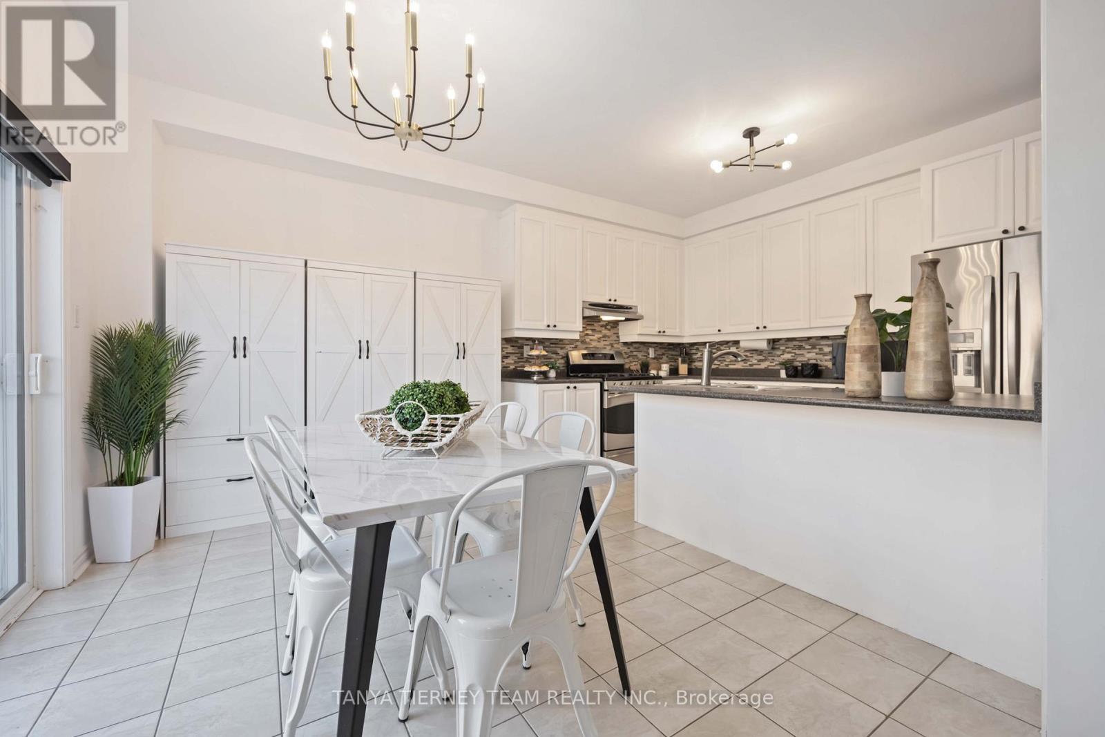 19 Ellerby Court, Whitby, Ontario  L1R 0K5 - Photo 18 - E12767116