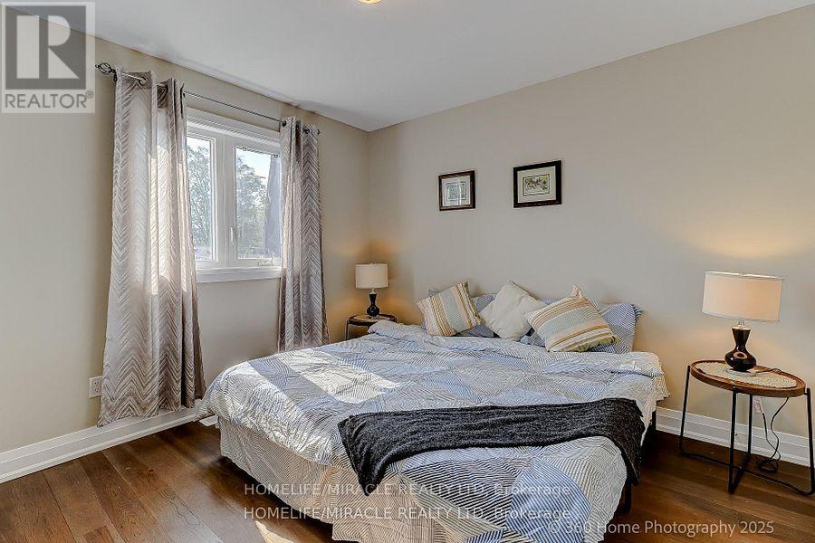 688a Midland Avenue, Toronto, Ontario  M1K 4C6 - Photo 14 - E12767178