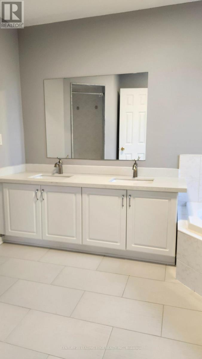 7 Angela Court, Markham, Ontario  L3S 4K8 - Photo 17 - N12767038