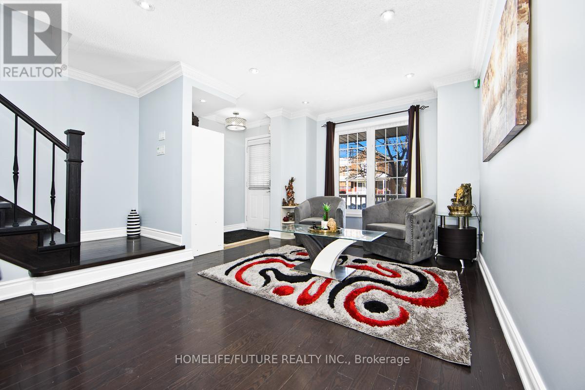 49 Hyacinth Crescent, Toronto, Ontario  M1X 1W9 - Photo 2 - E12765944