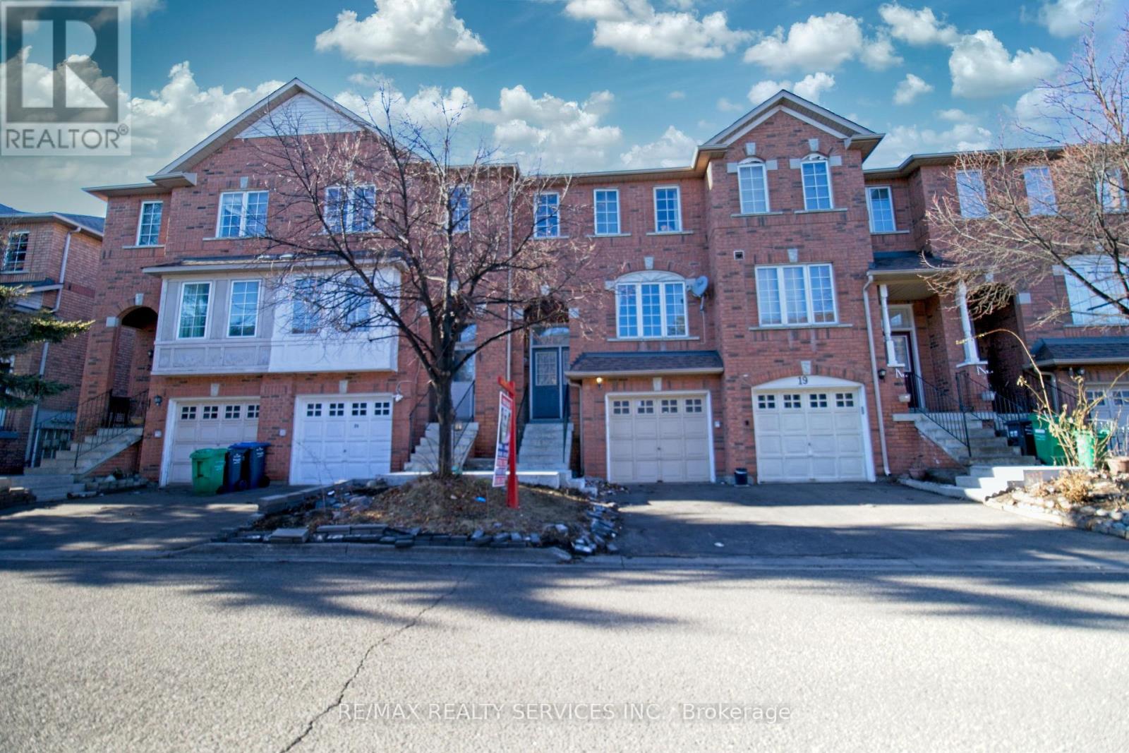 21 - 170 Havelock Drive, Brampton, Ontario  L6W 4T3 - Photo 2 - W12767094