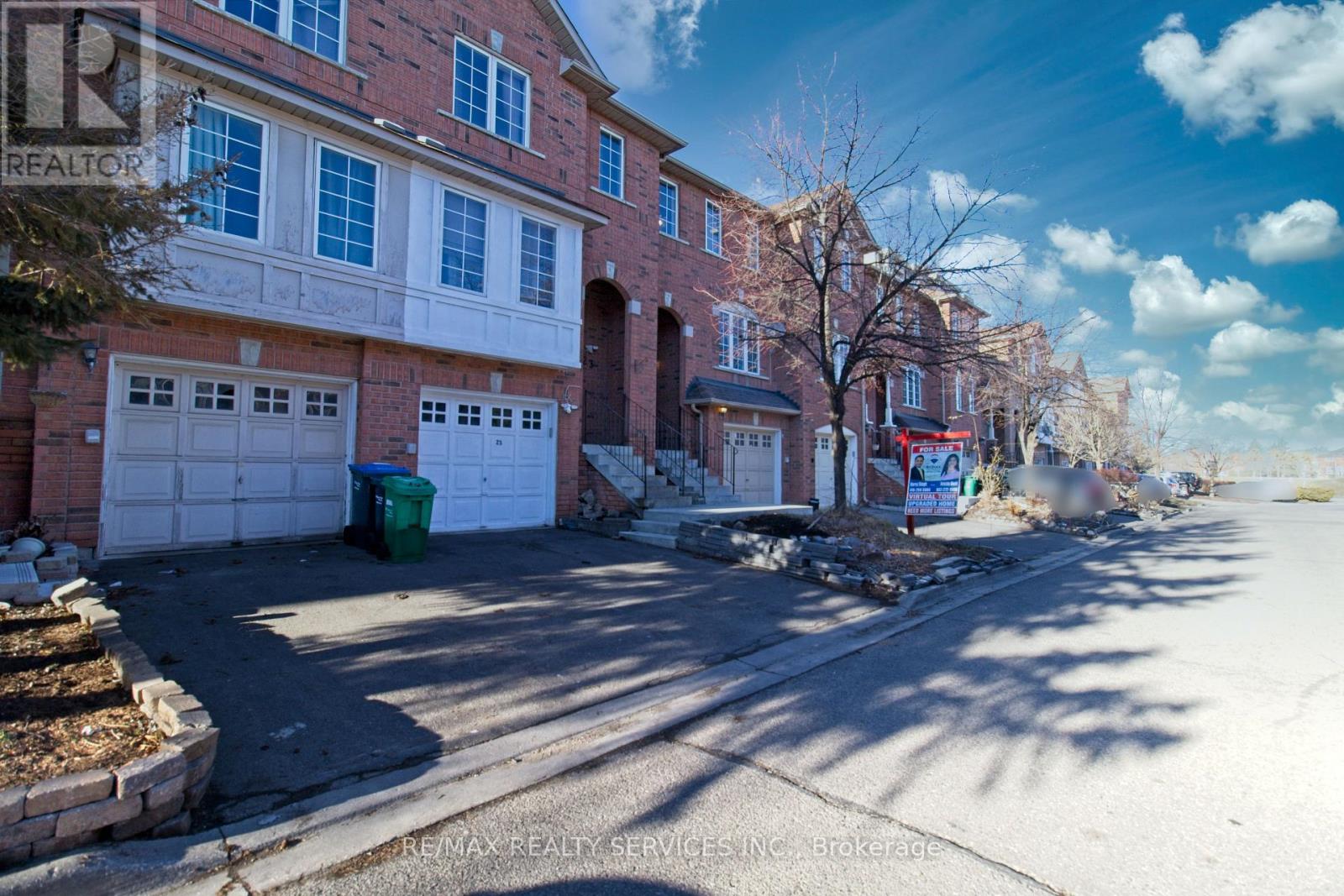 21 - 170 Havelock Drive, Brampton, Ontario  L6W 4T3 - Photo 5 - W12767094