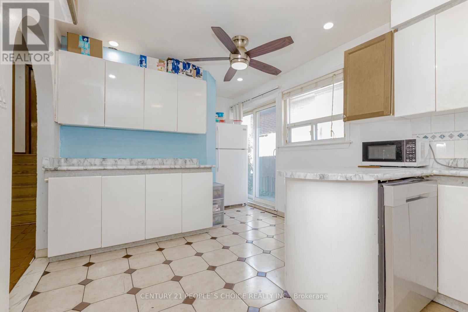 4104 Brandon Gate, Mississauga, Ontario  L4T 3P2 - Photo 17 - W12767126