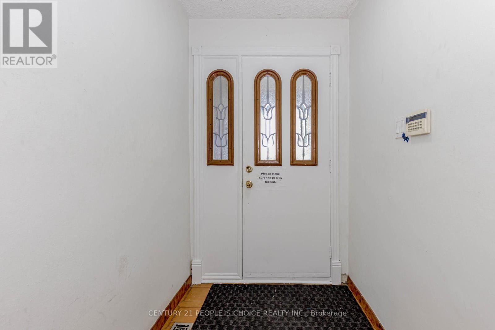 4104 Brandon Gate, Mississauga, Ontario  L4T 3P2 - Photo 7 - W12767126