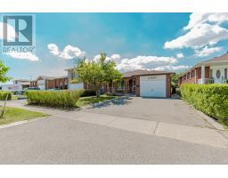 4104 BRANDON GATE, Mississauga, Ontario