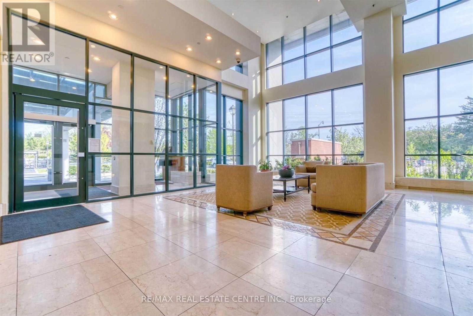 1203 - 100 John Street, Brampton, Ontario  L6W 0A8 - Photo 4 - W12767144