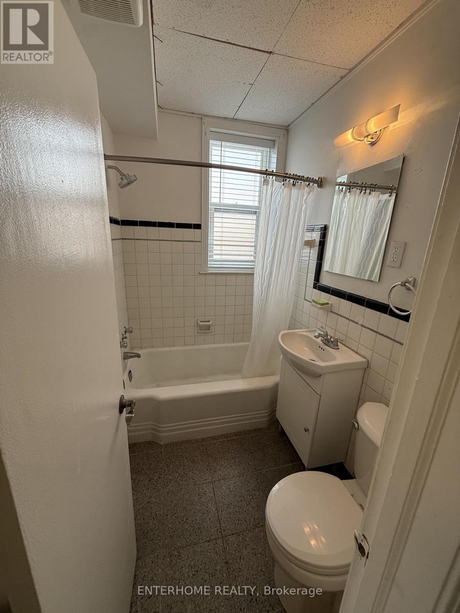 1 - 51 Queen Street East Street, Brampton, Ontario  L6W 2A7 - Photo 5 - W12767188