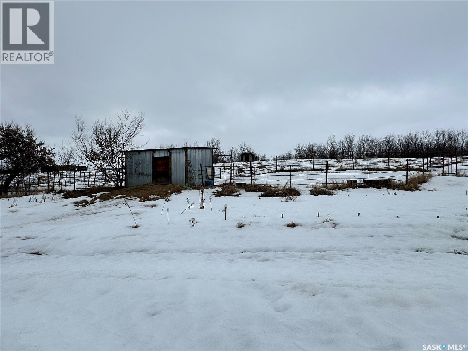 Fairholm Butcher Shop, Parkdale Rm No. 498, Saskatchewan  S0M 1J0 - Photo 37 - SK028068